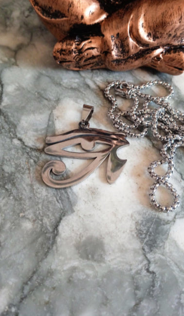 Collier + pendentif œil d'Horus image 0