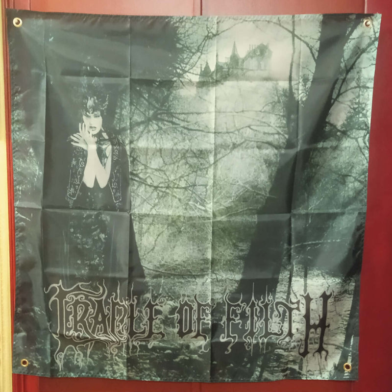 Drapeau Cradle of filth " Dusk... and Her Embrace "