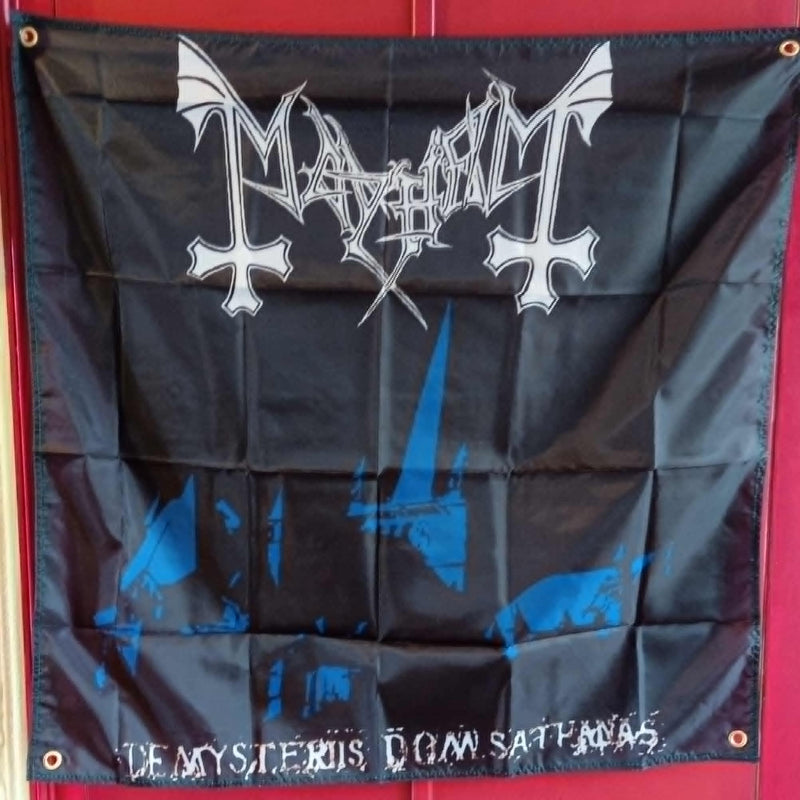 drapeau Mayhem " De Mysteriis Dom Sathanas "