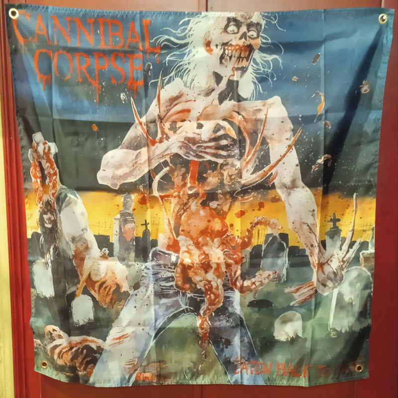 Drapeau Cannibal Corpse  " Eaten back to life "