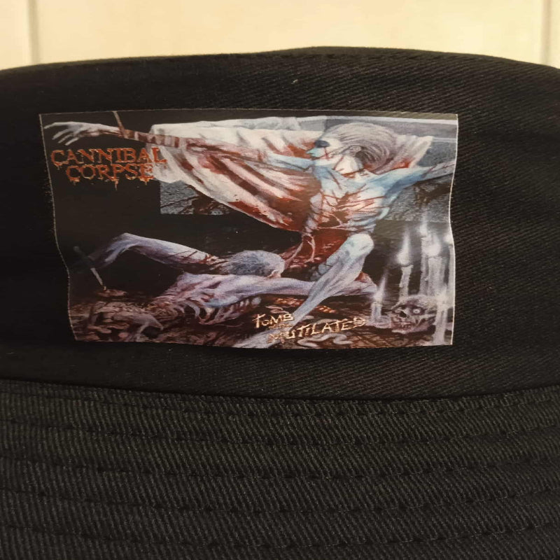 Bob Cannibal Corpse " Tomb of the Mutilated "