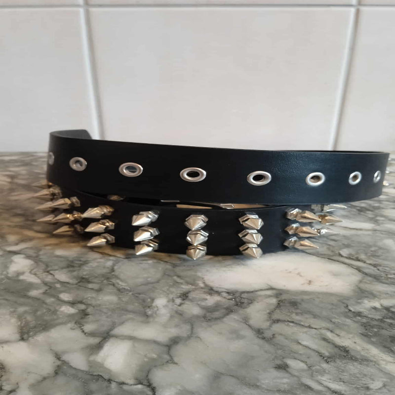 Ceinture noire pics longs