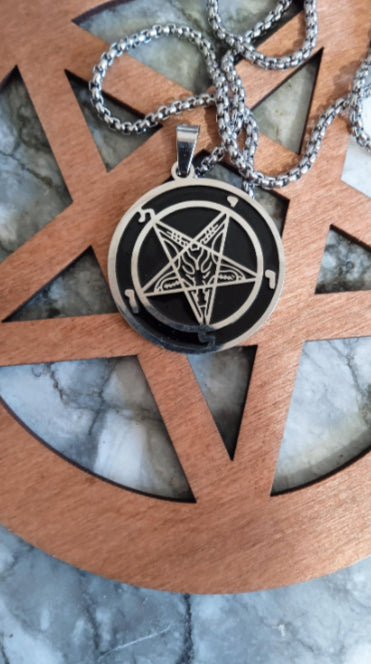 Chaine plus pendentif sigil du baphomet " noir " image 2
